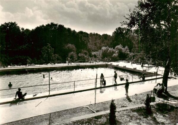 Santovka Slovakia Freibad
