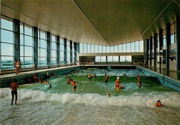 Heiligenhafen Ostseebad Hallen Meerwasserwellenbad