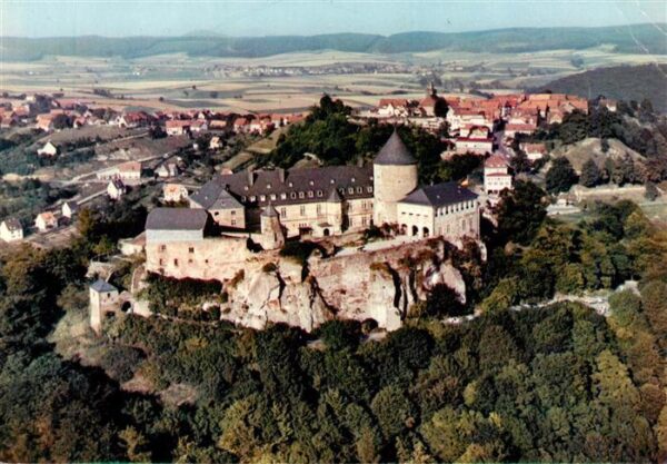 Waldeck  Edersee Fliegeraufnahme mit Schloss
