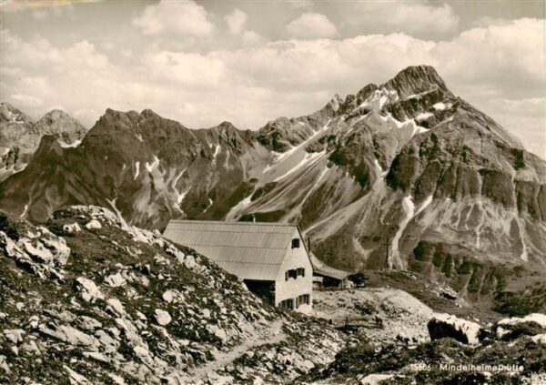 Mindelheimerhuette 2058m Schafalpkopfgruppe Oberstdorf in der Schafalpgruppe mit