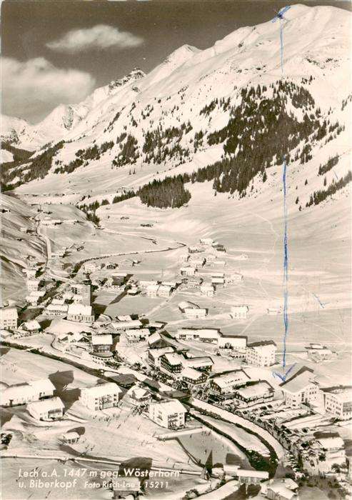 Lech Vorarlberg Fliegeraufnahme mit Woesterhorn und Biberkopf