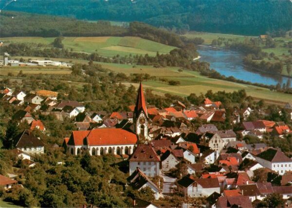 Gailingen Singen BW Fliegeraufnahme mit Kirche