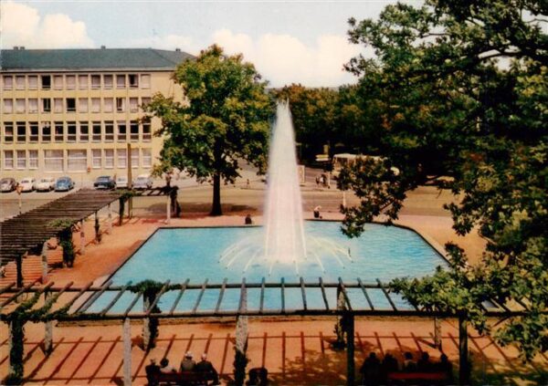 Moenchengladbach Bismarckplatz Fontaene