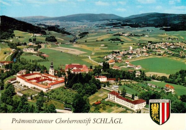 Schlaegl Oberoesterreich AT Fliegeraufnahme mit Praemonstratenser Chorherrenstif