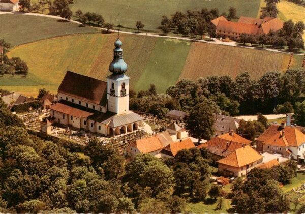 Kremsmuenster Oberoesterreich AT Kirchberg Ehem Pfarrkirche