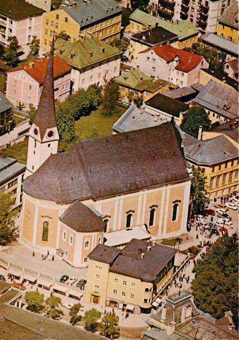 Bad Ischl Salzkammergut AT Statpfarrkirche Fliegeraufnahme