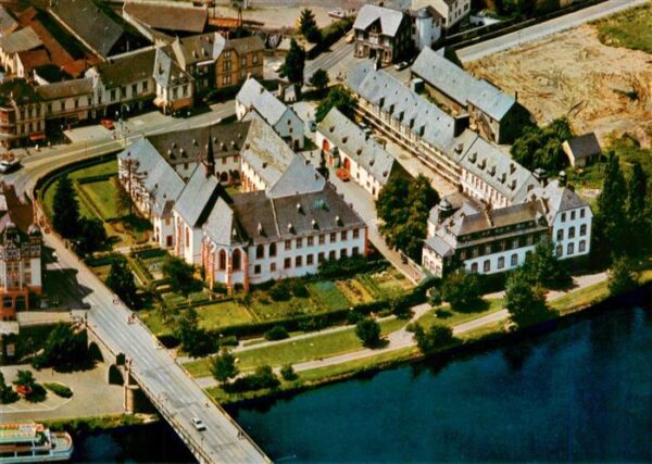 Bernkastel-Kues Berncastel St. Nikolaus Hospital Cusanusstift