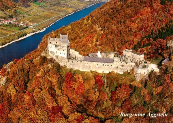 Aggsbach Donau AT Burgruine Herbststimmung
