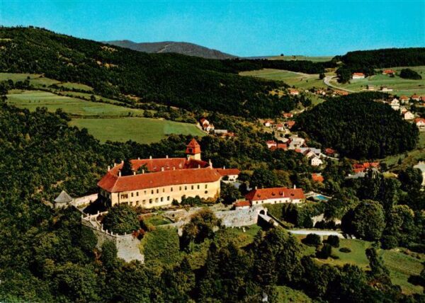 Bernstein Burgenland AT Burg Bernstein Hotel Restaurant