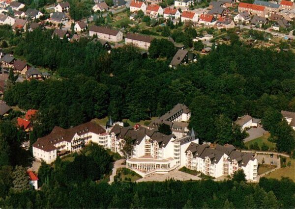 Wermelskirchen Fliegeraufnahme mit Haus Vogelsang