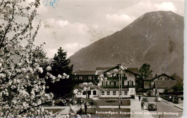 Rottach-Egern Tegernsee Kurpark Hotel Seerose mit Wallberg