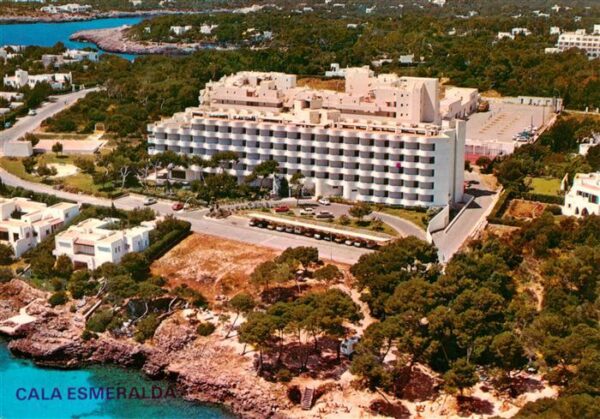 Cala Esmeralda Cala d Or Mallorca ES Hotel Fliegeraufnahme