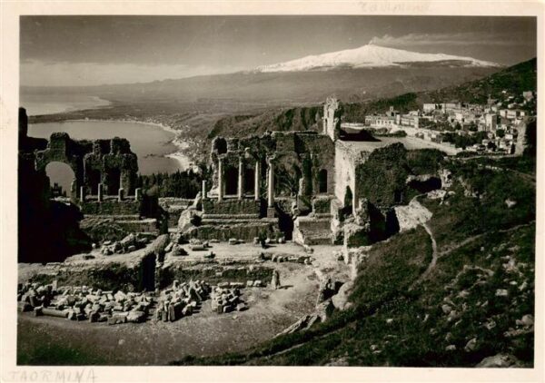 Taormina Sicilia IT Panorama