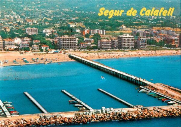 Segur de Calafell Tarragona ES Fliegeraufnahme