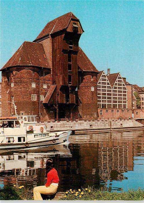 Gdansk Danzig PL Zuraw brama miejska z drewnianym dzwigiem portowym