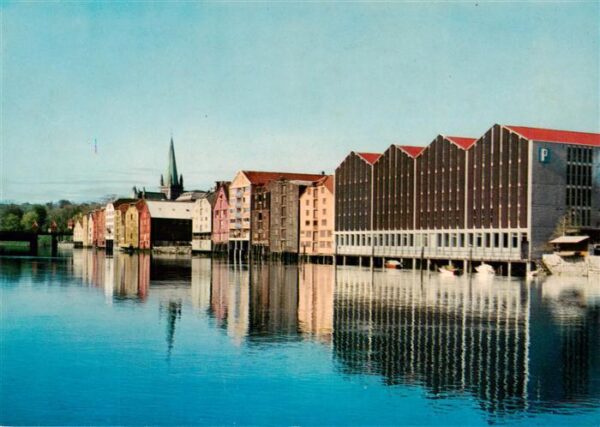 Trondheim Trondhjem Norge Bryggene ved Nidelven