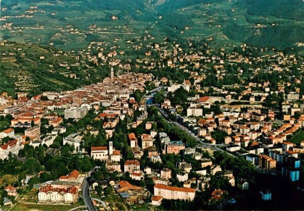 Merano Meran IT Fliegeraufnahme