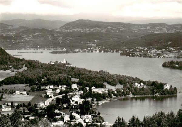 Reifnitz Woerthersee Kaernten AT mit Maria Woerth und Poertschach