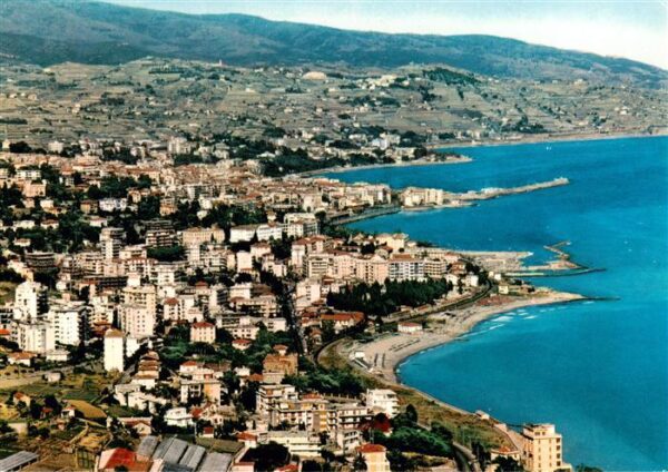 Sanremo IT Panorama Riviera dei Fiori veduta aerea
