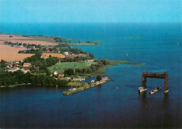 Karnin Usedom Ruine Eisenbahnbruecke