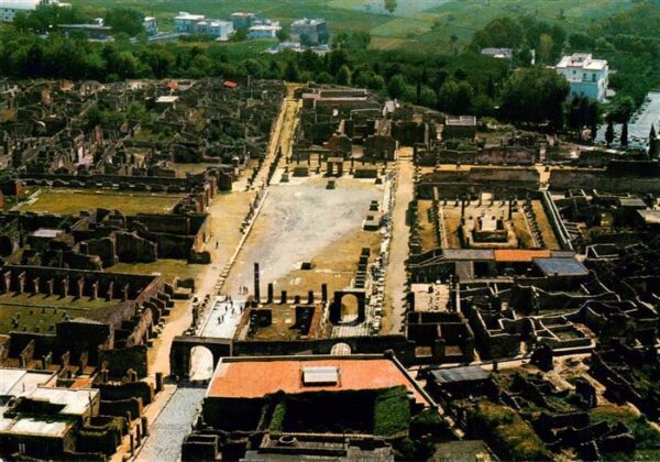 Pompei IT Scavi il foro Ausgrabungen Forum