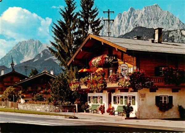 St Johann Tirol Pension Neuner mit dem Wilden Kaiser