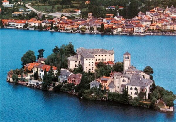 Isola San Giulio Lago d’Orta Vue aerienne