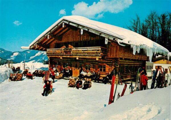 Ruhpolding Raffner Alm Berghuette Wintersportplatz Alpen