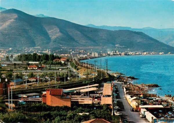 Albenga Isla de IT Rivamare