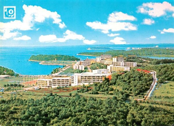 Porec Croatia Hotels Ferienlagen Kuestenpanorama