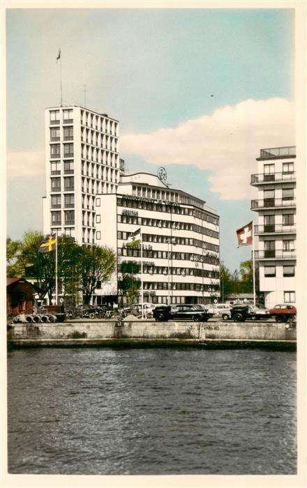 Malmoe Sweden Skeppsbron med oeresundshuset