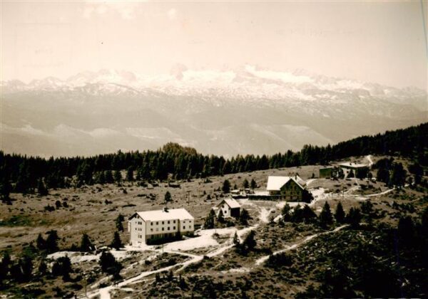 Tauplitzalm 1650m Tauplitzer-Berghof Dachstein AT Tauplitzer Berghof Kirchenwirt