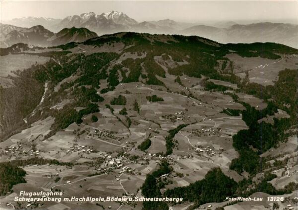 Schwarzenberg Bregenz Vorarlberg AT Fliegeraufnahme mit Hochaelpele Boedele und