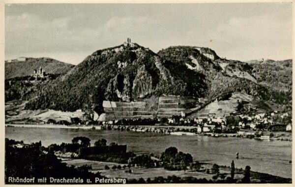 Rhoendorf Panorama Blick gegen Drachenfels und Petersberg