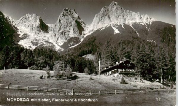 Mordegghuette 1200m Tennengebirge Bischofshofen AT Alpengasthof mit Hiefler Fieb