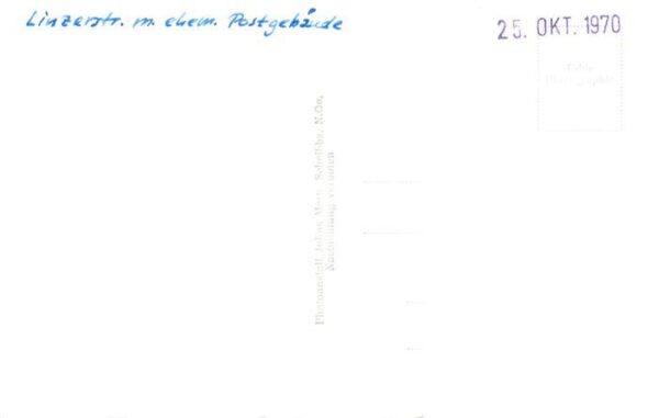 Melk Donau Niederoesterreich AT Linzerstrasse mit ehemaligem Postgebaeude – Bild 2