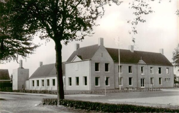 Vries NL Gemeindehaus
