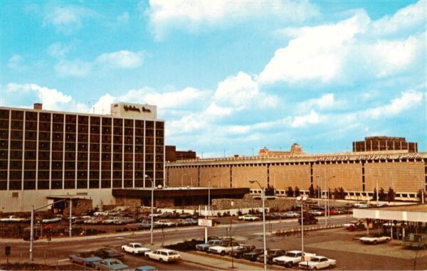 Bridgeport Connecticut USA Holiday Inn Hotel and Lafayette Shopping Plaza