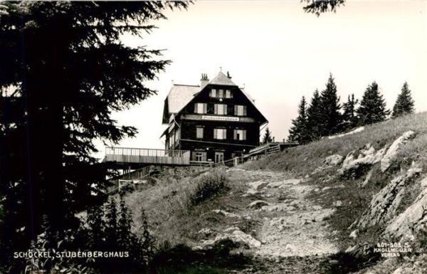 Graz  Steiermark AT Schoeckel Gondelbahn Bergstation Stubenberghaus