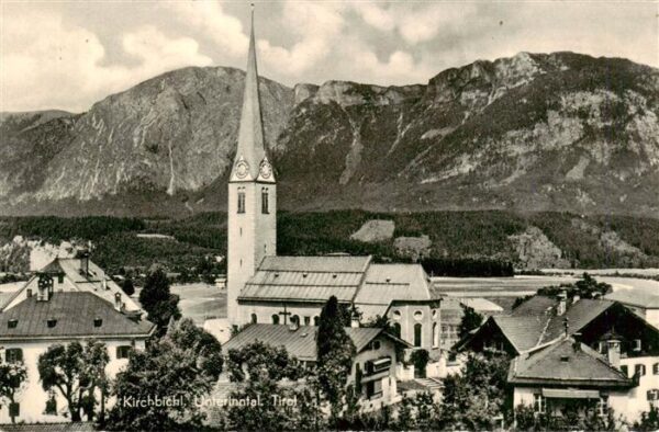 Kirchbichl Tirol Ortsmotiv mit Kirche