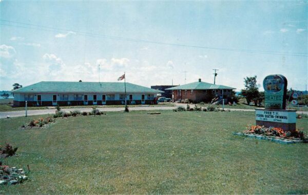 Prescott Ontario Canada Johnstown Motel