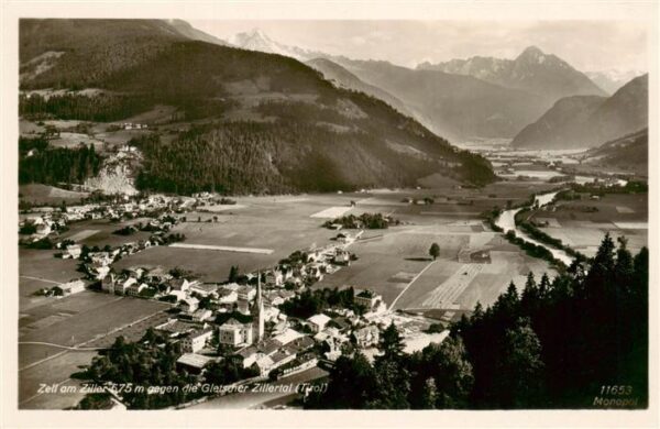 Zell Ziller Tirol AT Panorama Blick gegen Gletscher Zillertal
