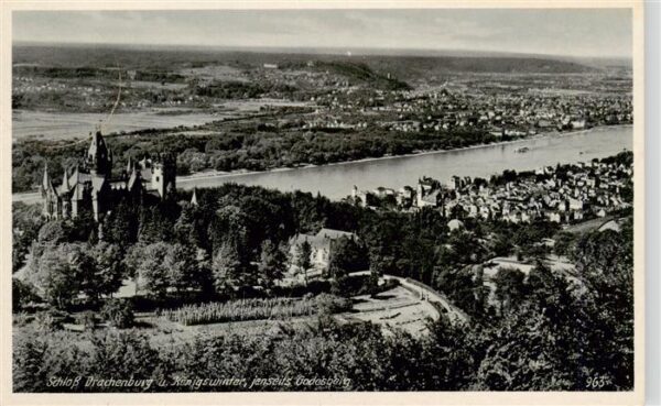 Koenigswinter Rhein Schloss Drachenburg