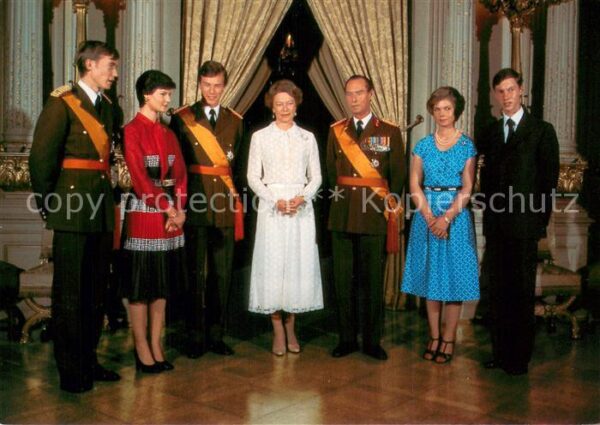 Adel La Famille Grand DUCALE