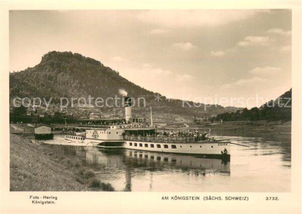 Dampfer Schaufelrad Am Koenigstein foto Hering