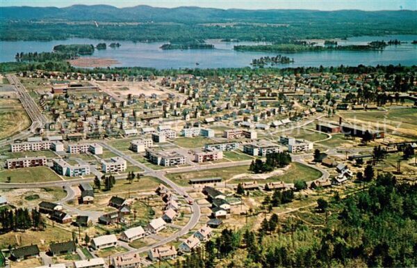 Camp Petawawa Ontario Canada Fliegeraufnahme Permament married quaters with Otta