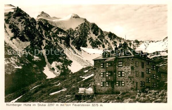 Nuernbergerhuette 2297m Stubaital AT Aussenansicht m. Feuersteinen