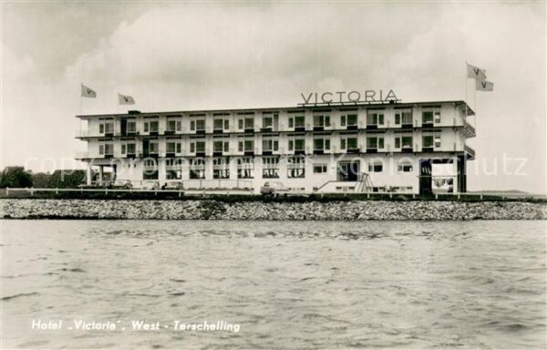 Terschelling NL Hotel Victoria Aussenansicht