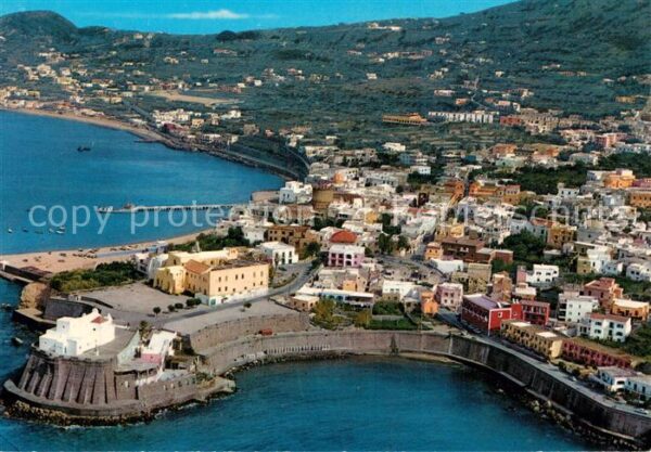 Forio d Ischia IT Fliegeraufnahme