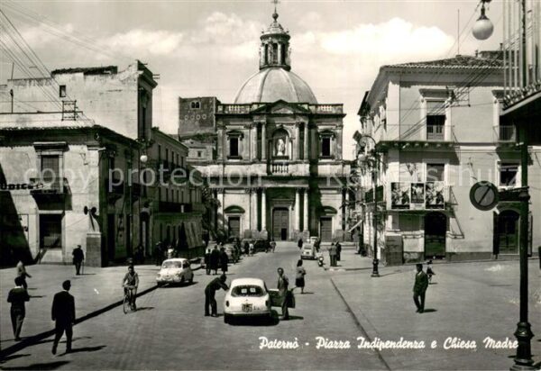Paterno Piazza Indipendenza e Chiesa Madre